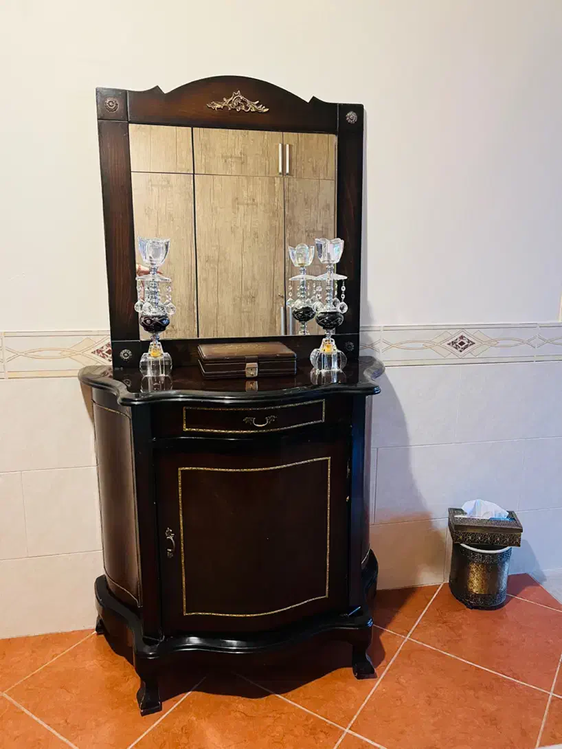 کنسول و آینه|بوفه، ویترین، کنسول|سیرجان, |دیوار