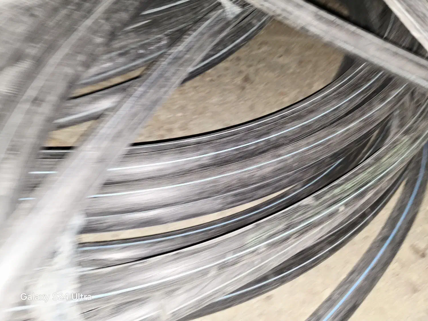 لوله شلینگ اصلی ۱نیم اینچ دسته دو ۲۰سال ضمانت|مصالح و تجهیزات ساختمان|سراوان, |دیوار