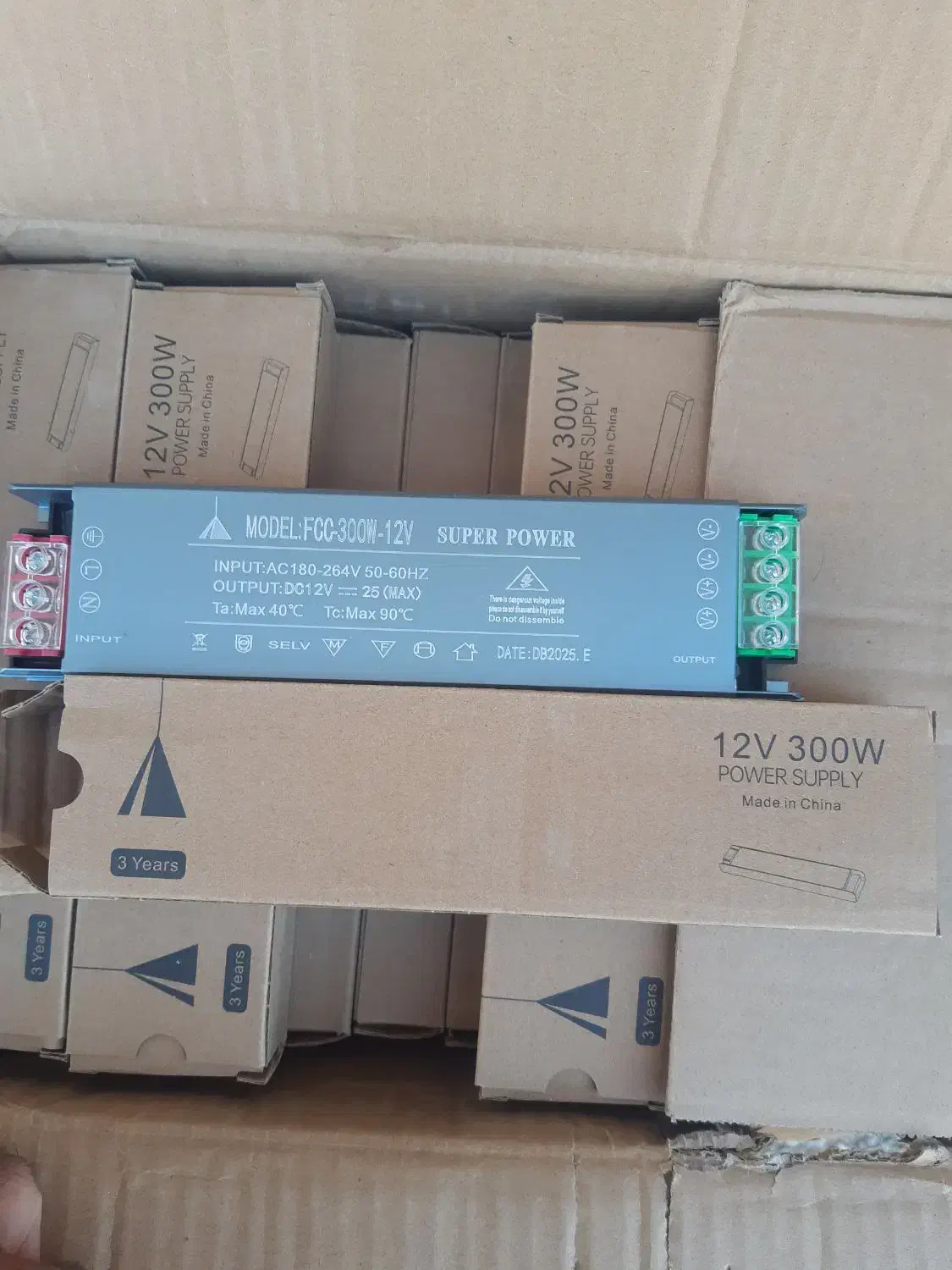 سوئیچینگ ۳۰۰ وات|ابزارآلات|تایباد, |دیوار