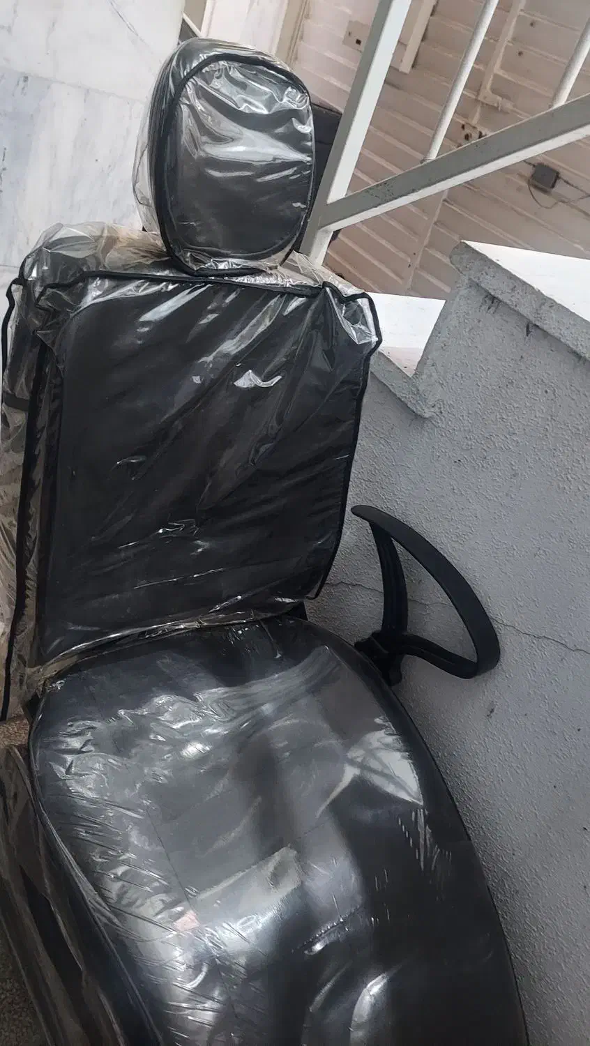 صندلی میکاپ|آرایشگاه و سالن‌های زیبایی|رشت, کاکتوس|دیوار