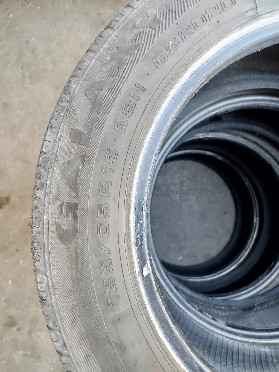 لاستیک گلدستون مناسب پژو سمند پرشیا ۱۵/۶۰/۱۸۵|قطعات یدکی و لوازم جانبی|بناب, |دیوار