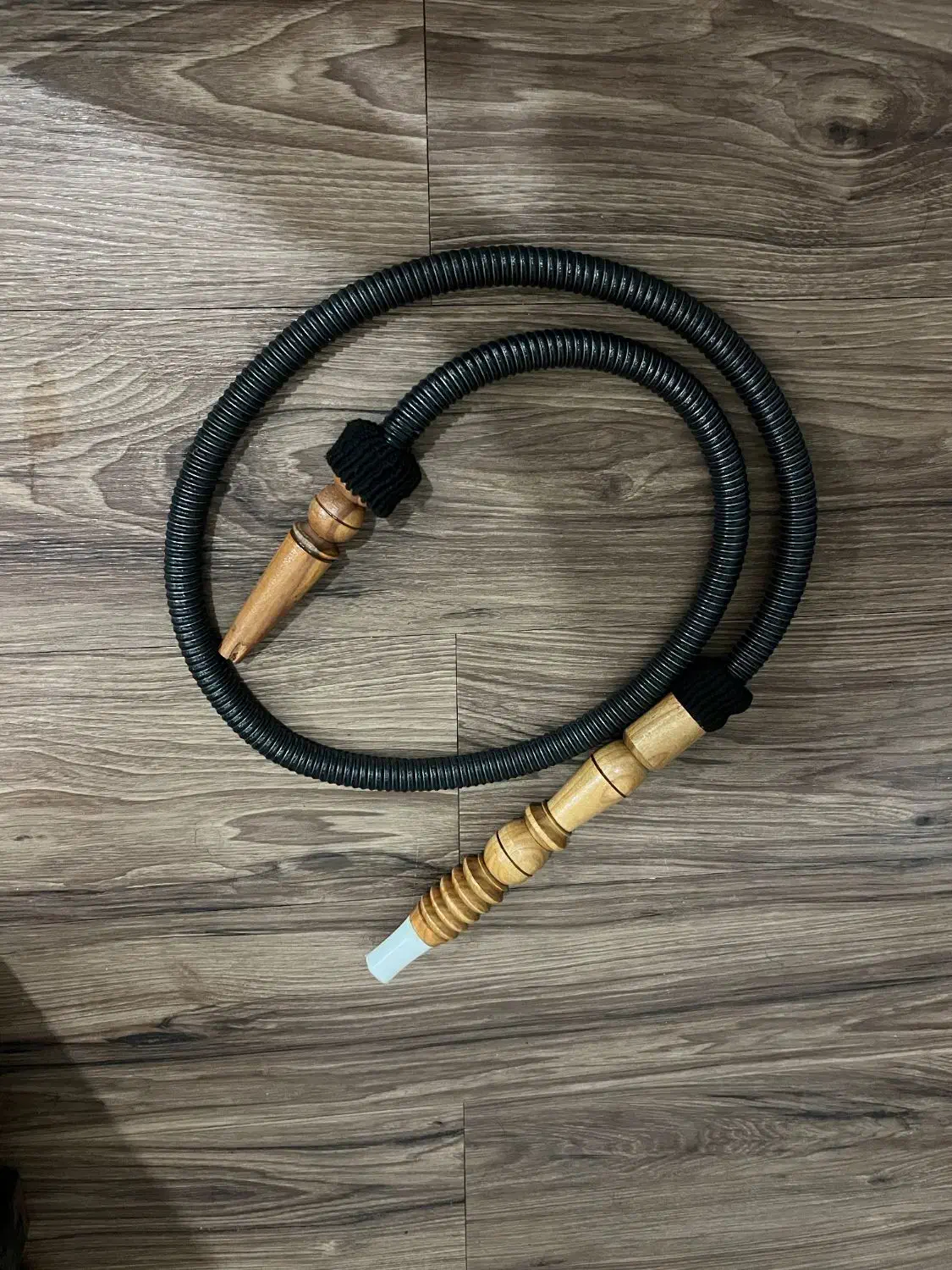 قلیان چوبی به همراه شلنگ کربن و سری آترو و لوتوس|کلکسیون و سرگرمی|پاکدشت, حصار امیر|دیوار