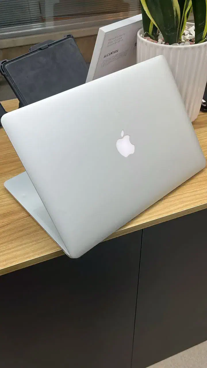 MacBook pro 2015 گرافیک دار|رایانه همراه|تهران, فلسطین (میدان انقلاب)|دیوار