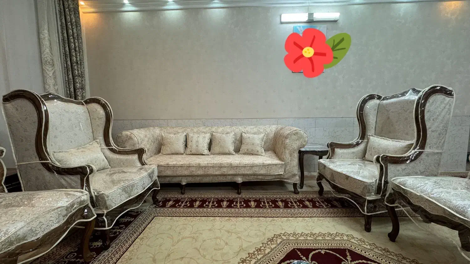 یک دست مبل ۱۰ نفره نو ساخت سفارشی شهر ملایر|مبلمان خانگی و میز عسلی|شیراز, شهرک نیروی انتظامی|دیوار