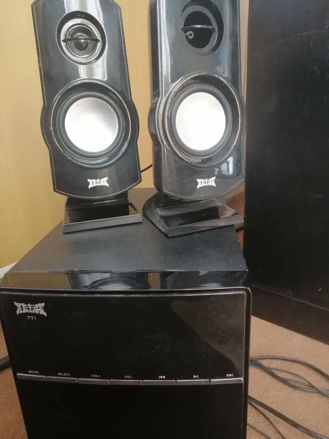 اسپیکر سالم فلاش خور|سیستم صوتی خانگی|یزد, |دیوار