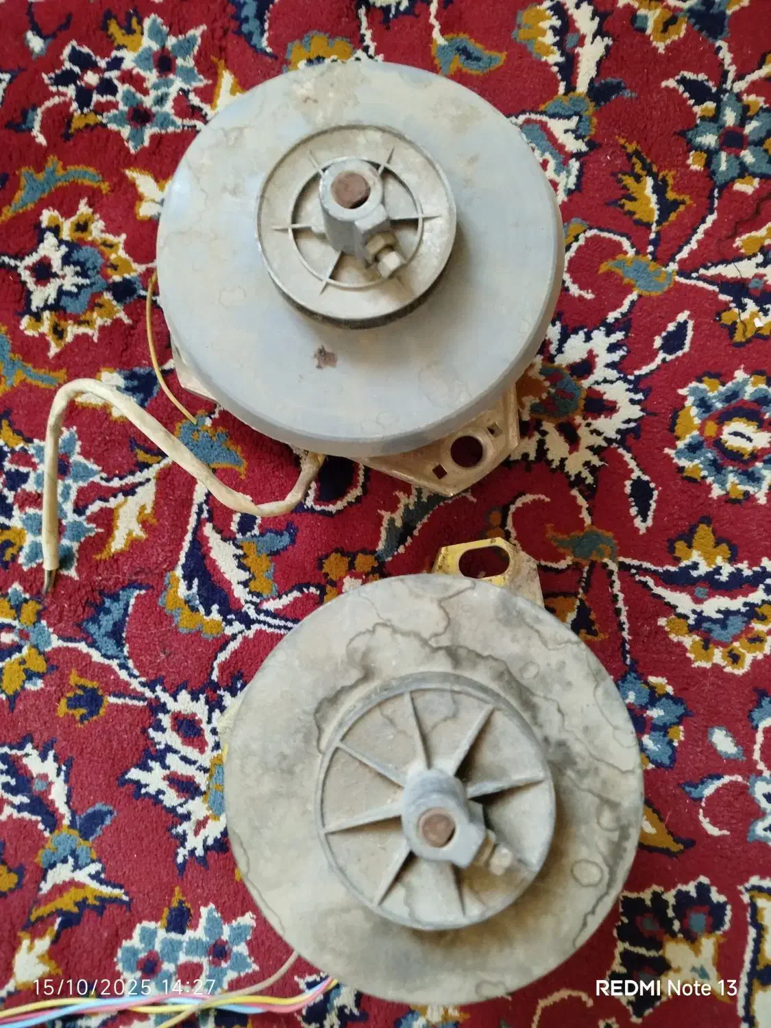 موتور لباسشویی دوقلو|ماشین لباسشویی و خشک‌کن لباس|صدرا-فارس, فاز ۱|دیوار