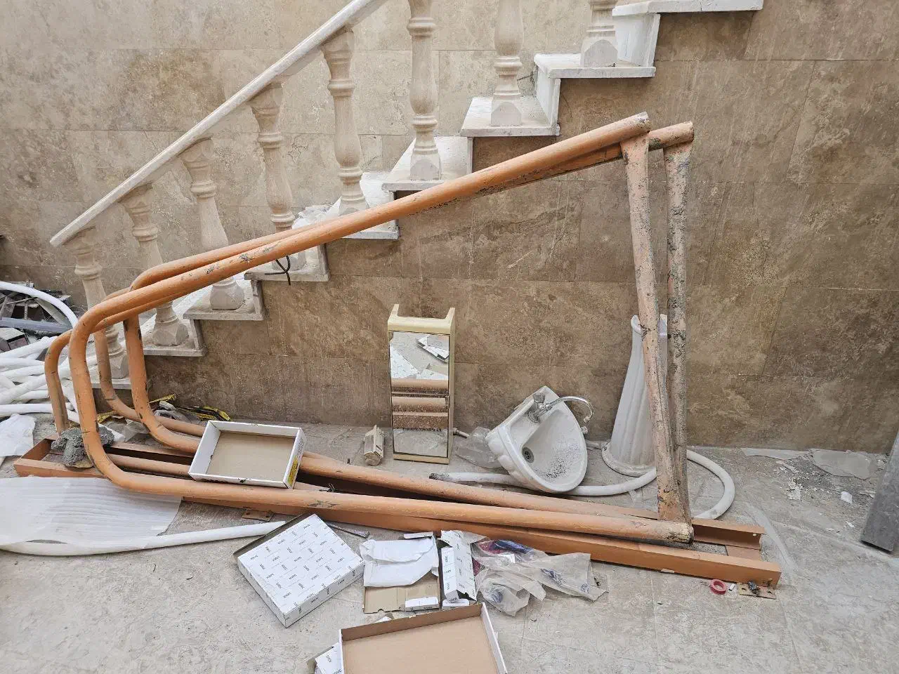 بالابر ساختمانی|مصالح و تجهیزات ساختمان|کهک, |دیوار