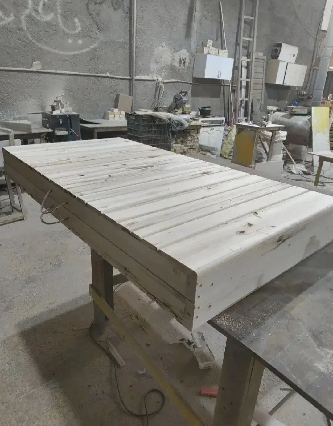 کرسی چوبی ولوزل ترکیه با گرمایش مخصوص فصول|بخاری، هیتر، شومینه|تهران, شهرک ولیعصر جنوبی|دیوار