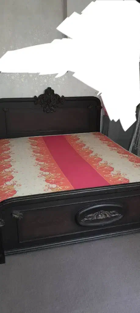 تخت خواب باتشک سالم|تخت و سرویس خواب|چهاردولی, |دیوار