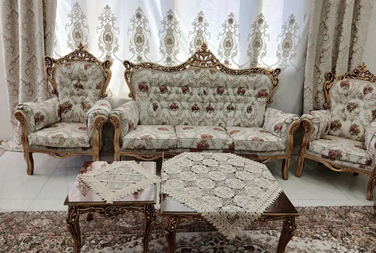 مبل سلطنتی ۹ نفره در حد|مبلمان خانگی و میز عسلی|نسیم‌شهر, |دیوار