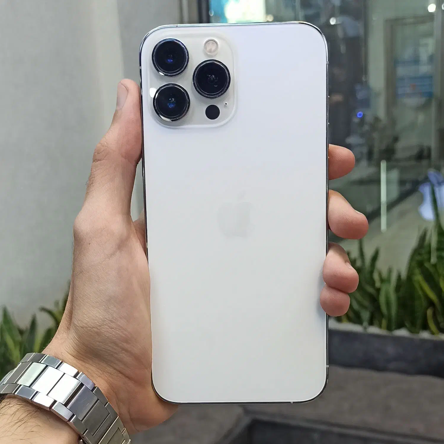 apple آیفون ۱۳ پرومکس بدون تعمیری بدون پیش پرداخت|موبایل|اصفهان, احمدآباد|دیوار