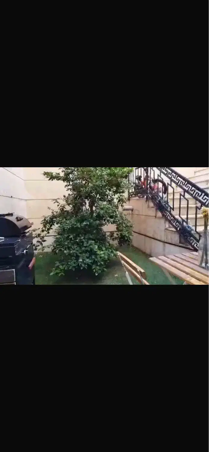 واحد ۱۴۰ متری/ دوبلکس/ حیاط اختصاصی/ نظر غربی|فروش آپارتمان|اصفهان, جلفا|دیوار