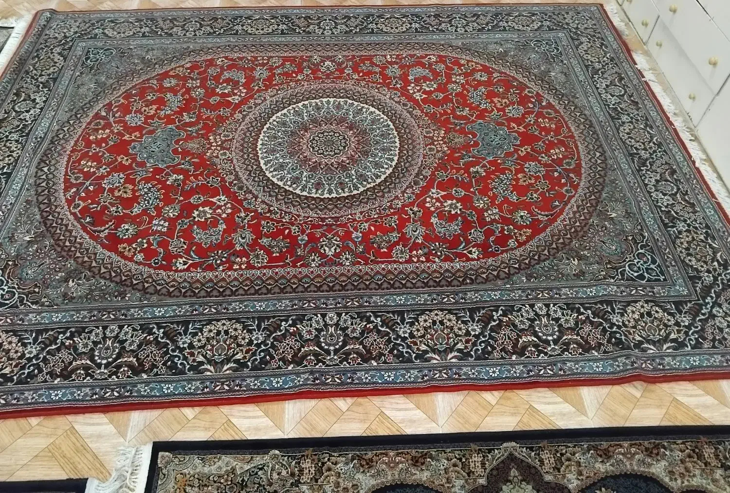 فرش ۶ متری|فرش|رشت, کوی قدس|دیوار