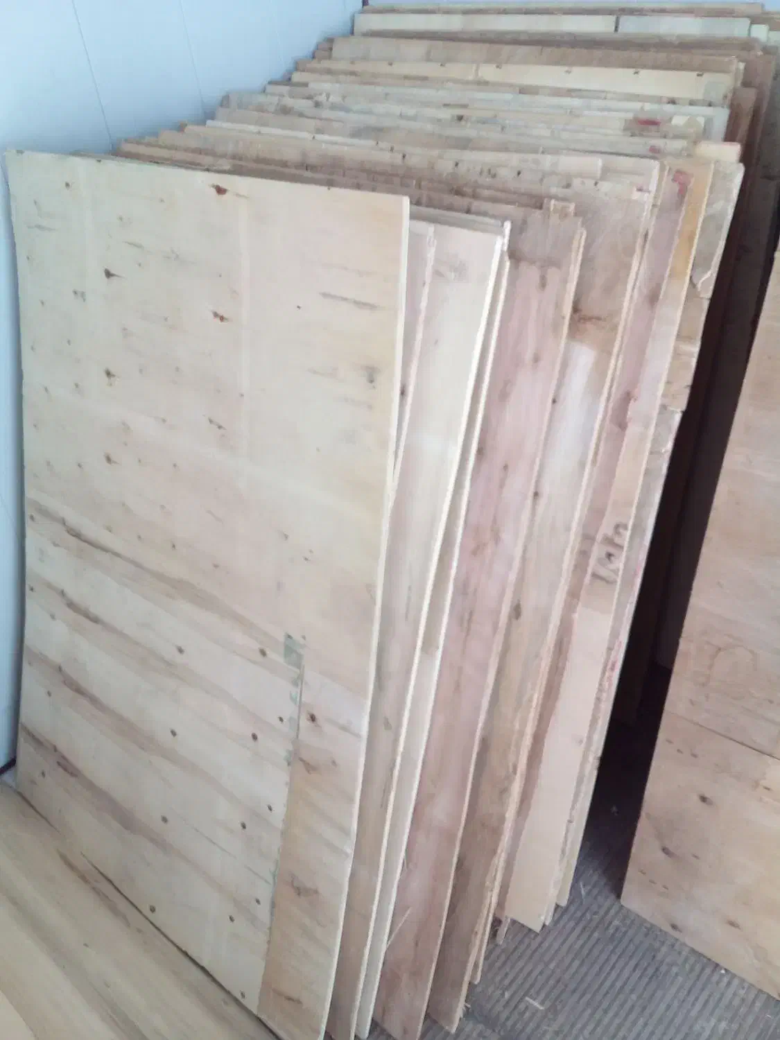 سه لائی ۸ میل و چهارتراش|مصالح و تجهیزات ساختمان|هشتگرد, ینگی امام|دیوار