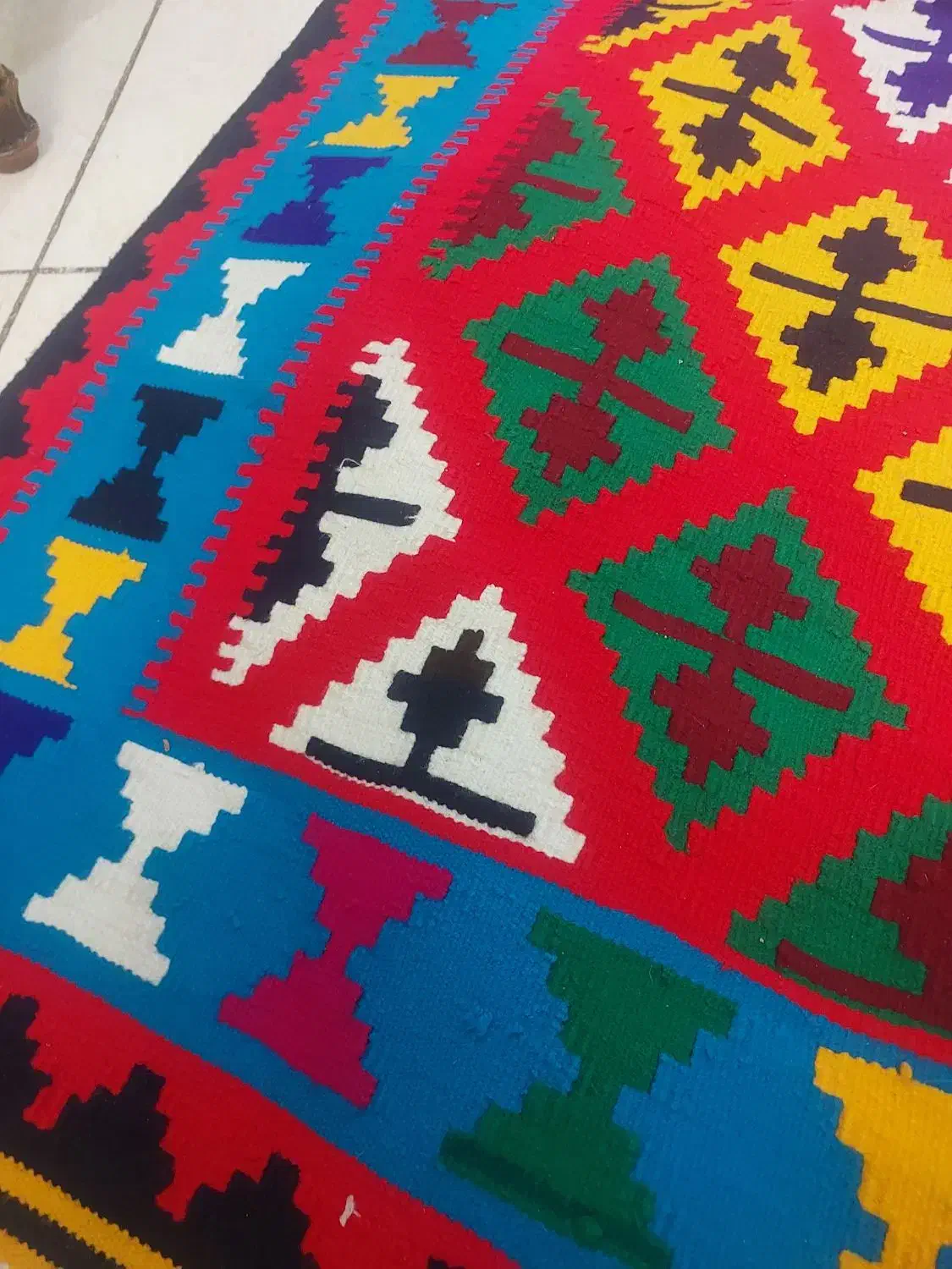 گلیم ابریشمی|گلیم، جاجیم، گبه|تهران, وردآورد|دیوار