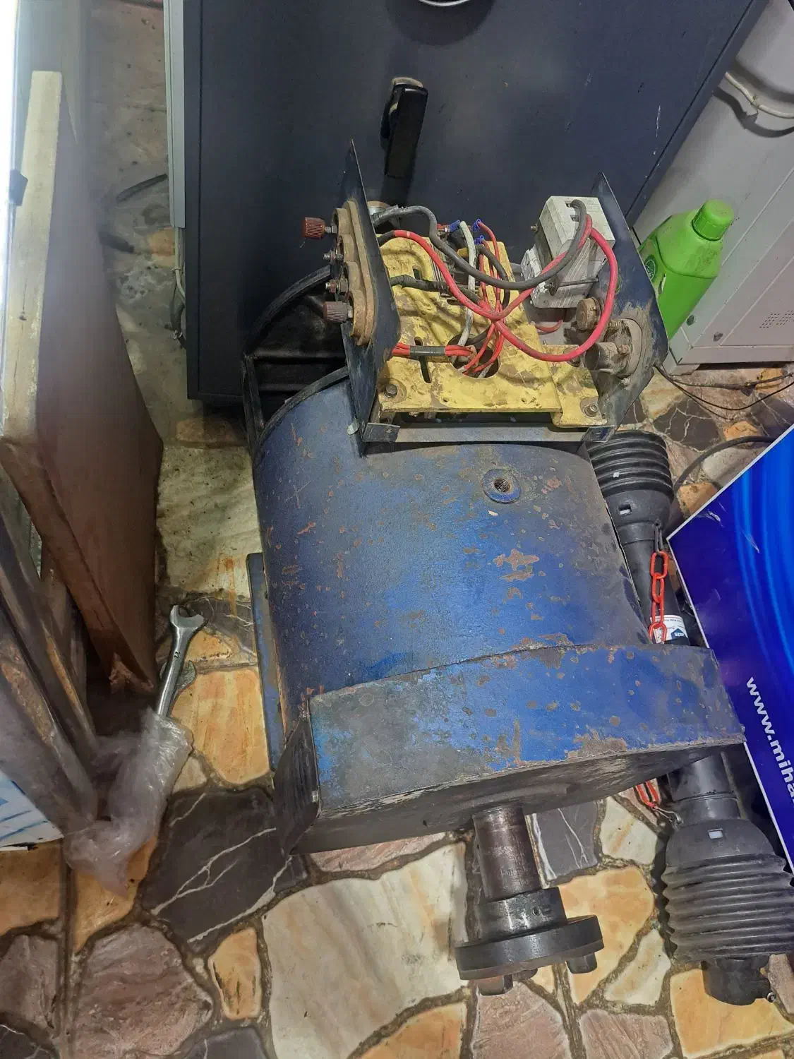 ژنراتوربرق|ابزارآلات|دره رود, |دیوار