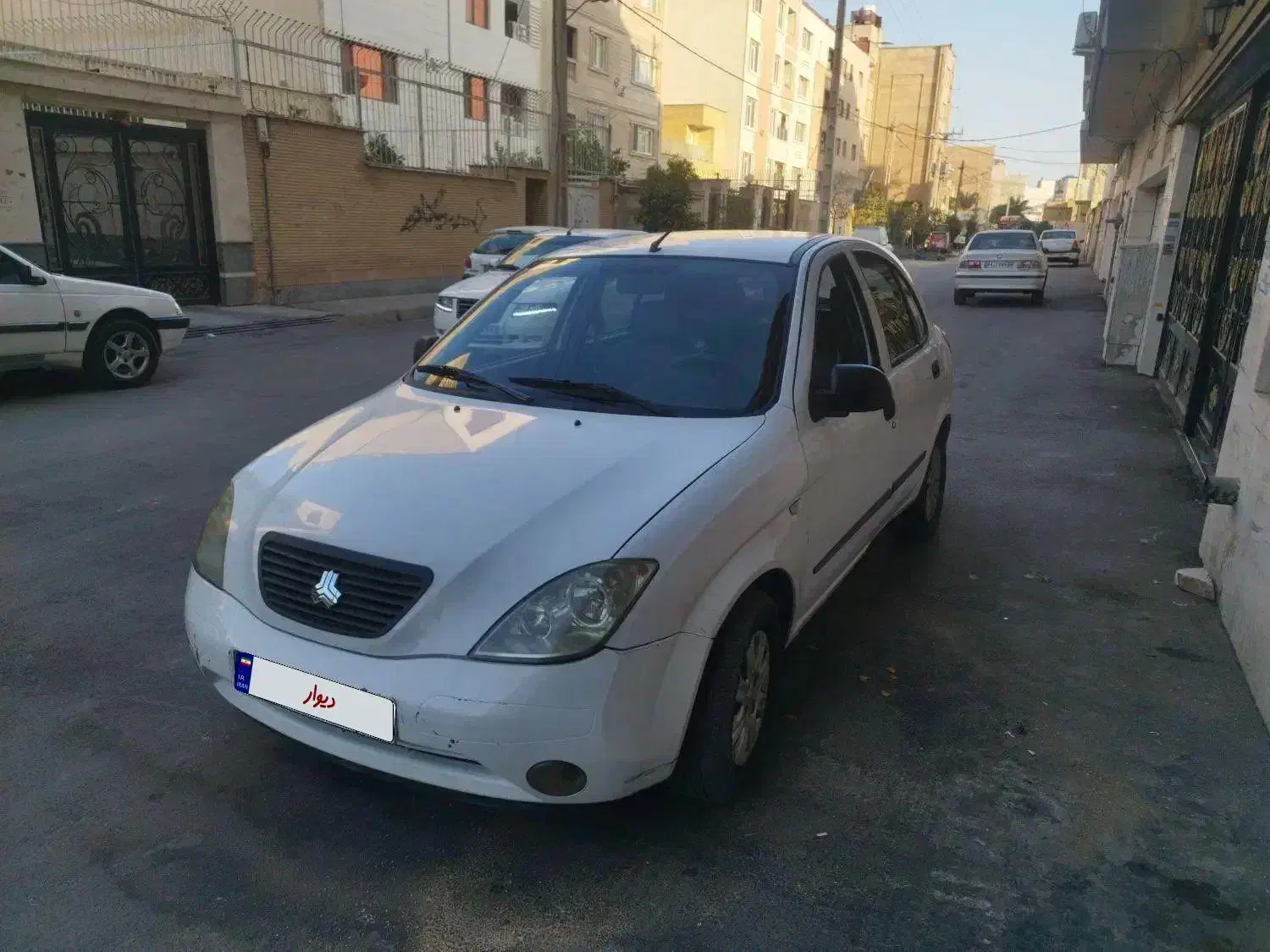 تیبا 2. sx. سفید مدل ۹۵|خودرو سواری و وانت|شیراز, وحدت|دیوار