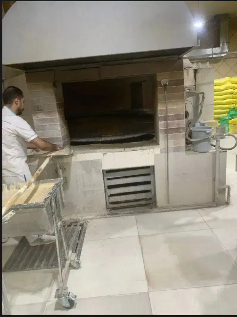 امتیاز نانوایی سنگک و لواش به فروش میرسد|فروشگاه و مغازه|شیراز, ستارخان|دیوار