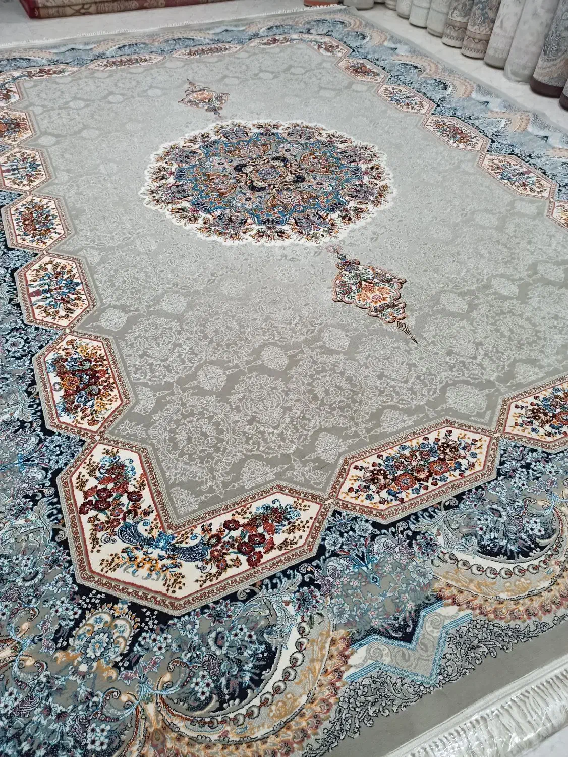 اندیشه۹۳) سه تخته ۱۲متری۷۰۰شانه تراکم۲۵۵۰خاطره|فرش|مشهد, مشکینی (شهرک غرب)|دیوار