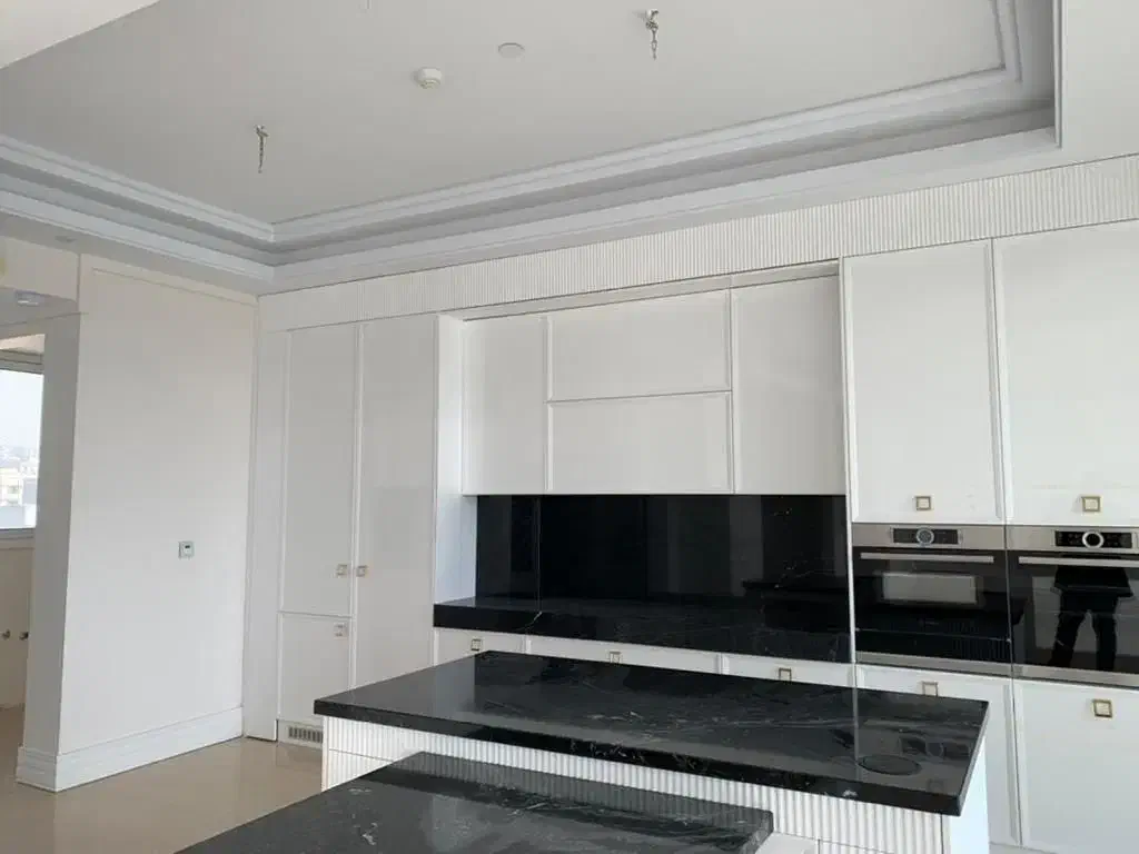 عمارت دروس295متر/بالاترین طبقه بدون مشرف/ فول