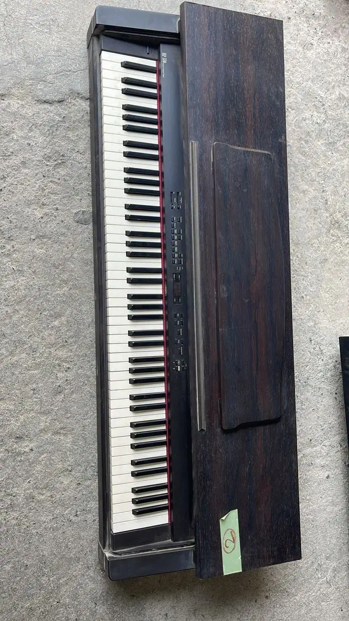 پیانو دیجیتال یاماها.کرگ.کاسیو.|پیانو، کیبورد، آکاردئون|تهران, نصرت|دیوار