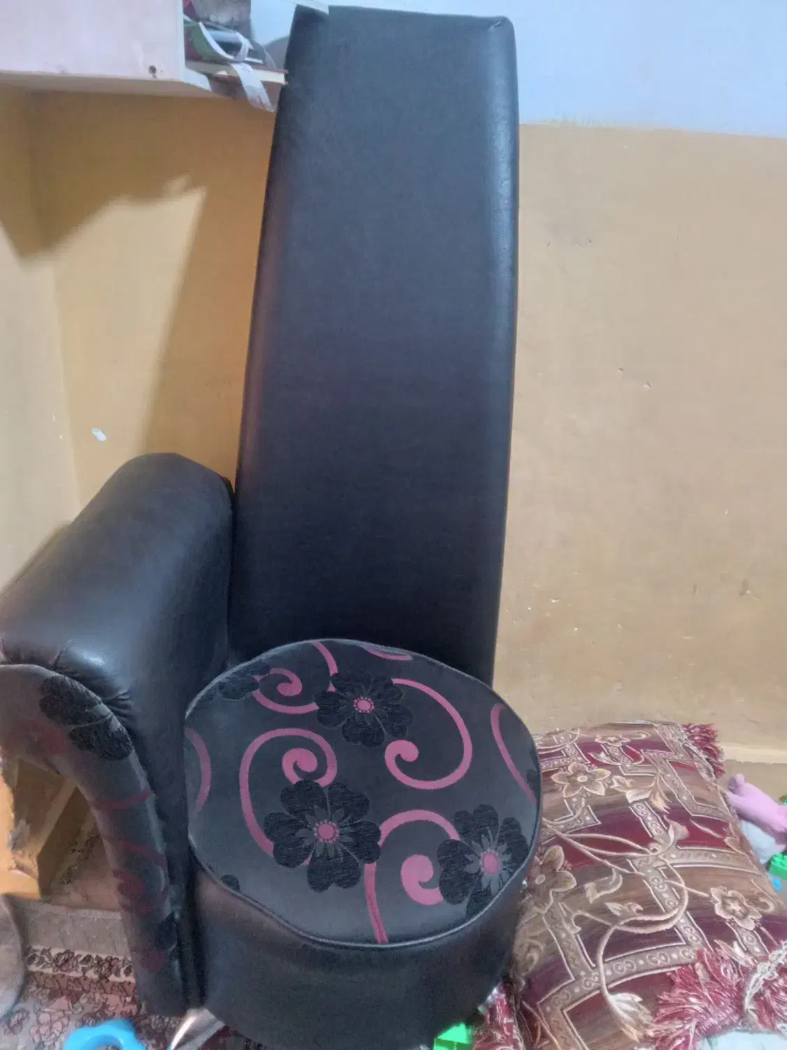 ۱دست مبل درحد نو|مبلمان خانگی و میز عسلی|بندرعباس, |دیوار