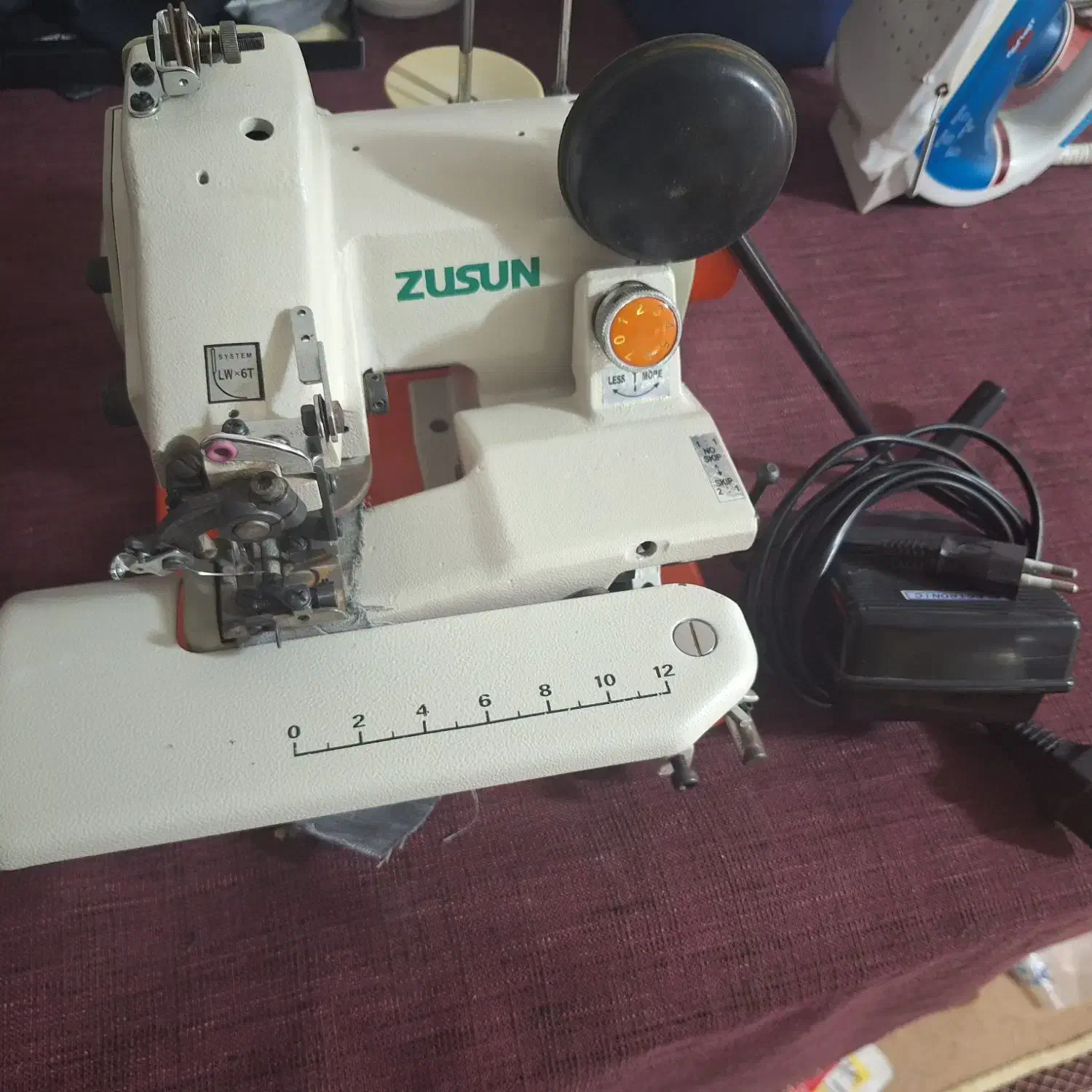 پس دوز در حد نو|لوازم خیاطی و بافتنی|لامرد, |دیوار