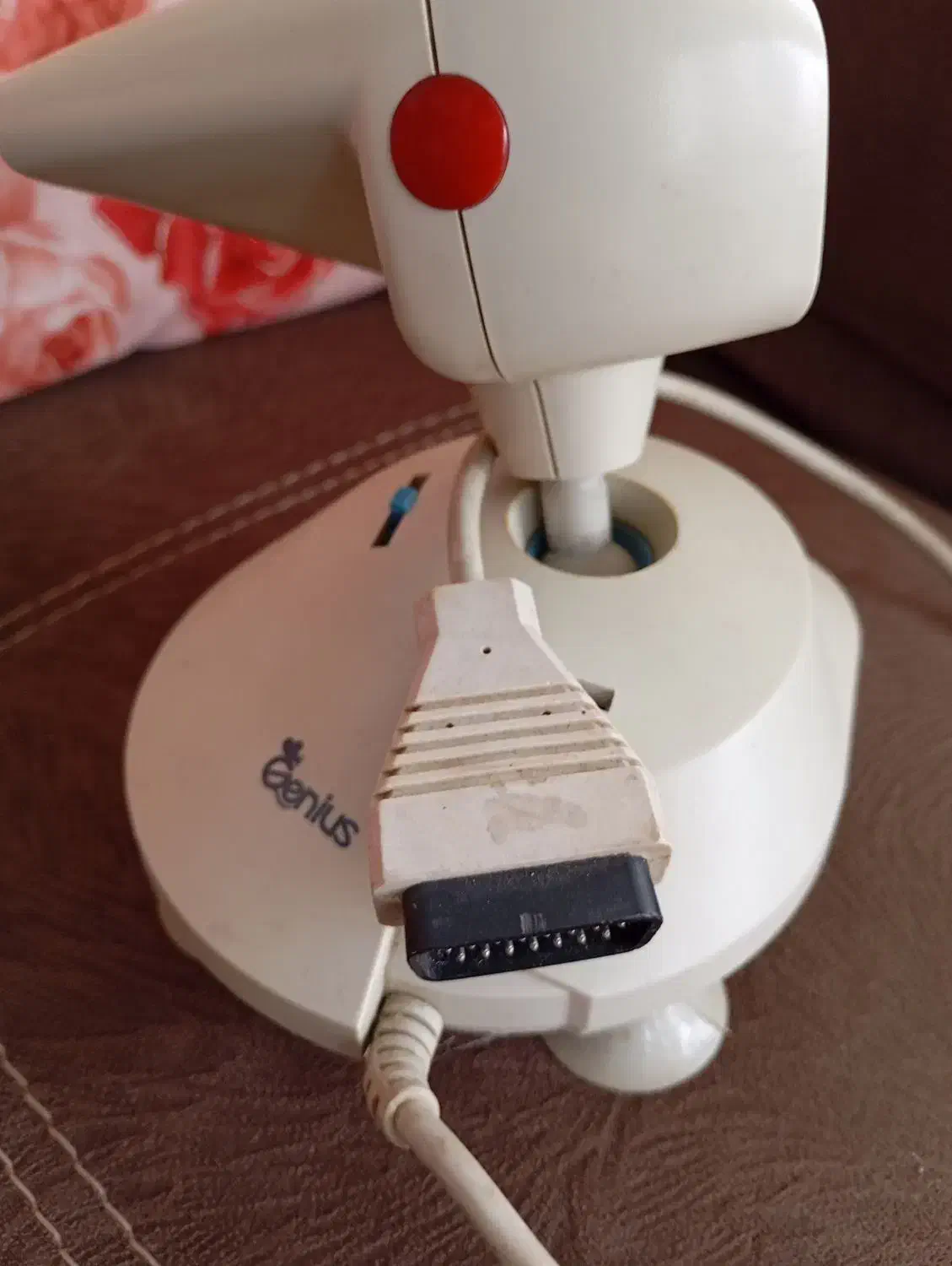 دسته بازی کامپیوتر genius|قطعات و لوازم جانبی رایانه|بندر انزلی, شانگهای پرده|دیوار