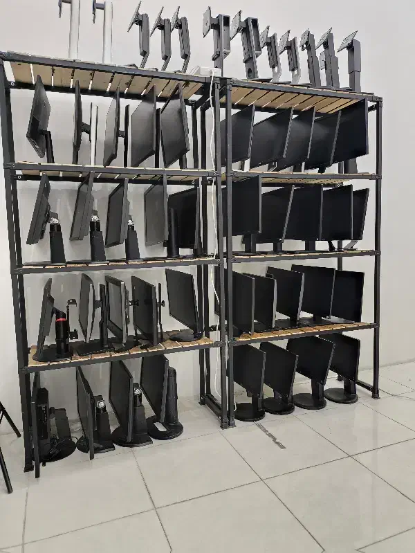 فروش انواع مانیتور با فریم و فریم لس|قطعات و لوازم جانبی رایانه|شیراز, فخرآباد (دروازه کازرون)|دیوار