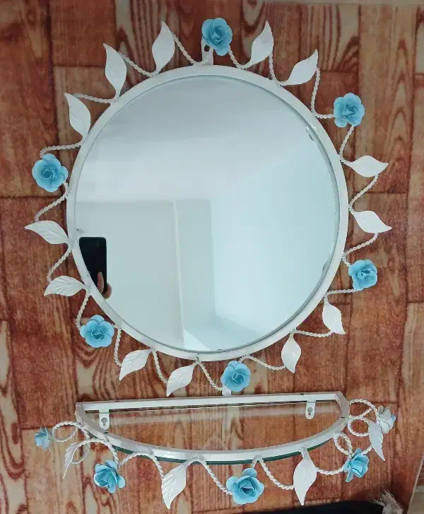 آینه گرد و میز دیواری|آینه|قم, سید معصوم|دیوار