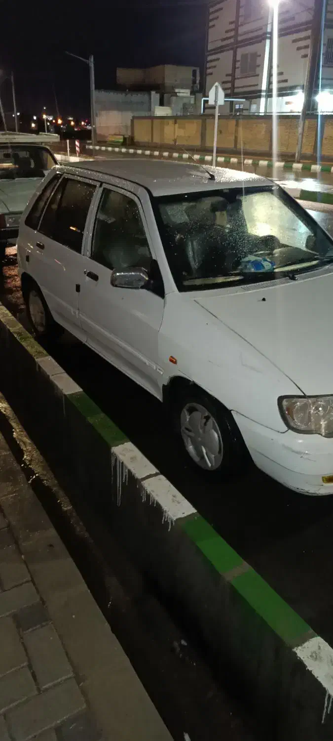 ۱۱۱مدل۹۲ درحد|خودرو سواری و وانت|مشهد, شهرک مهر آباد|دیوار