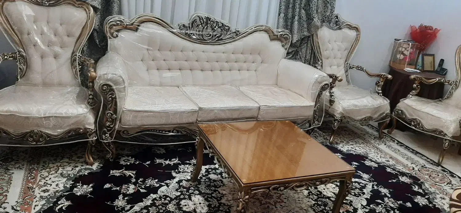 فروش مبل استیل به همراه میزنهارخوری|مبلمان خانگی و میز عسلی|کرج, دولت‌آباد|دیوار