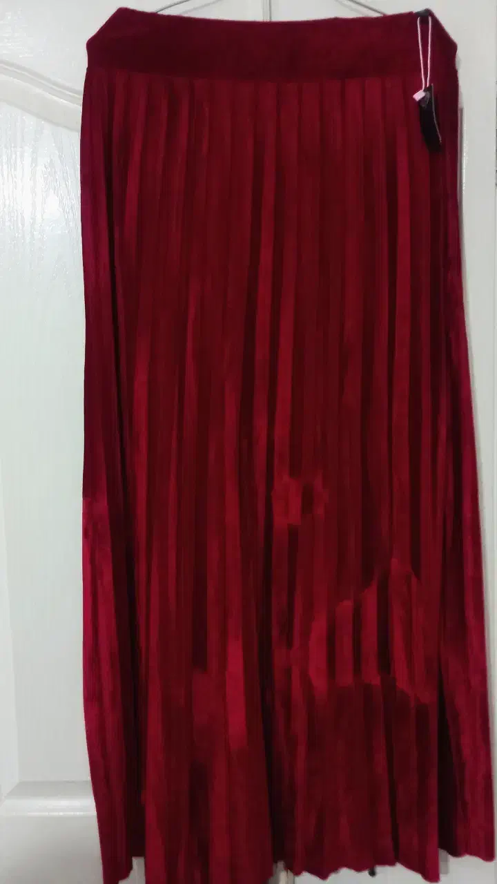 لباس مناسب یلدا فقط ۲۰۰|لباس|گنبد کاووس, |دیوار