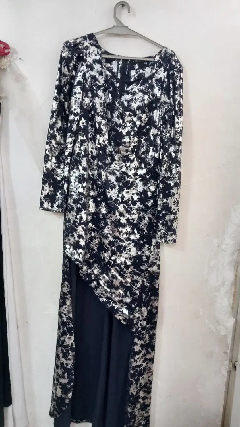 لباس مجلسی|لباس|چناران, |دیوار