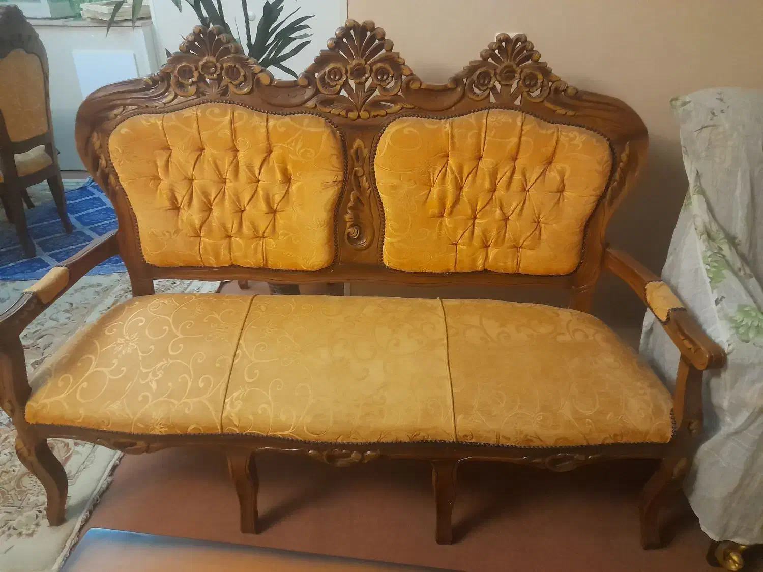 نیم ست مبل و میز ناهار خوری|مبلمان خانگی و میز عسلی|قزوین, |دیوار