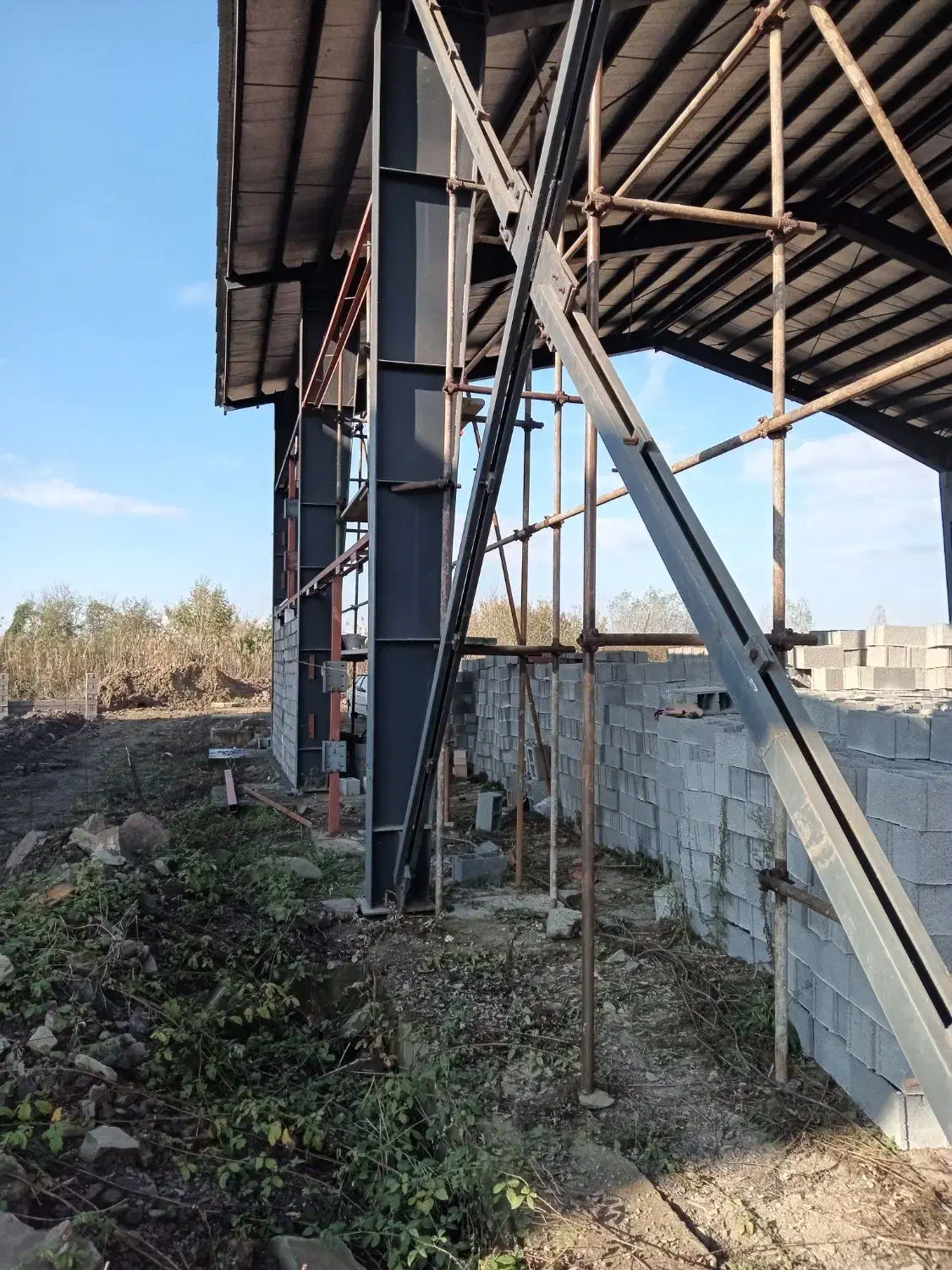 اجرای والپست چهارچوب فلزی و...|خدمات پیشه و مهارت|رشت, چله خانه|دیوار