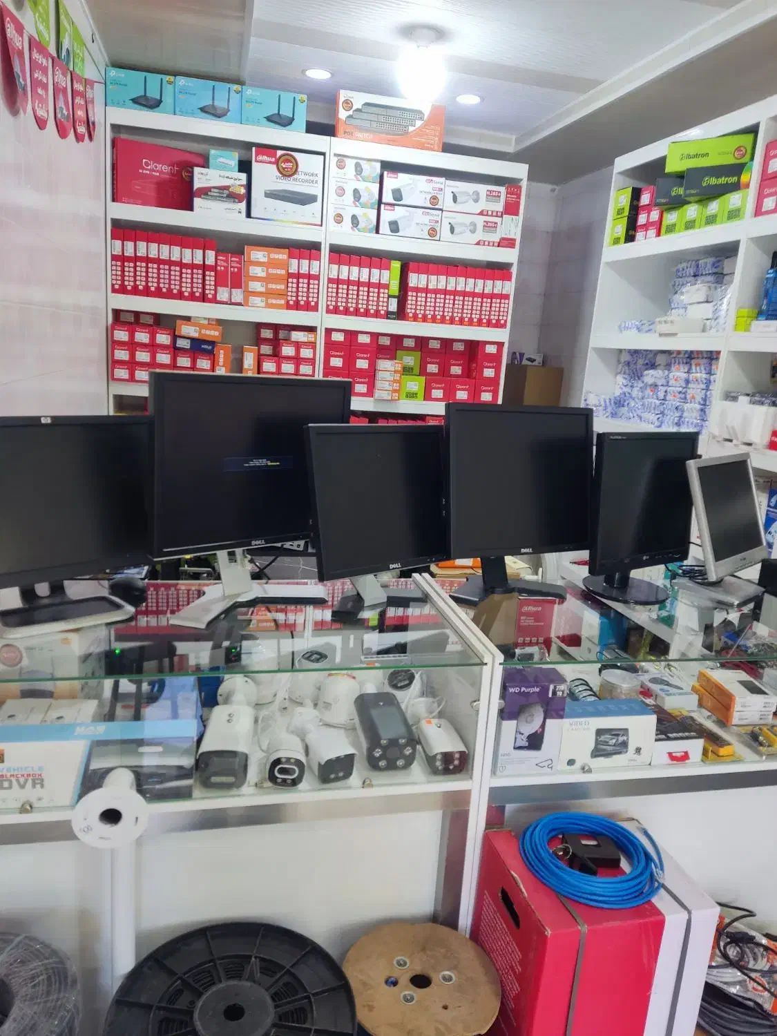 مانیتور/نمایشگر|قطعات و لوازم جانبی رایانه|شهرکرد, |دیوار