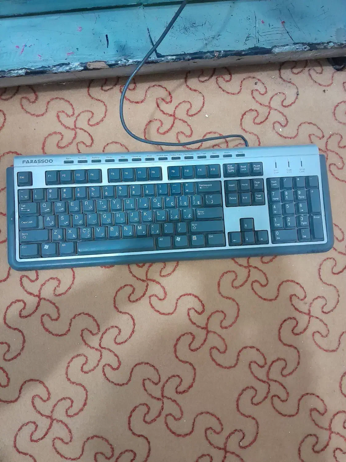 رایانه رومیزی درحد نو|رایانه رومیزی|کوهسار (البرز), |دیوار