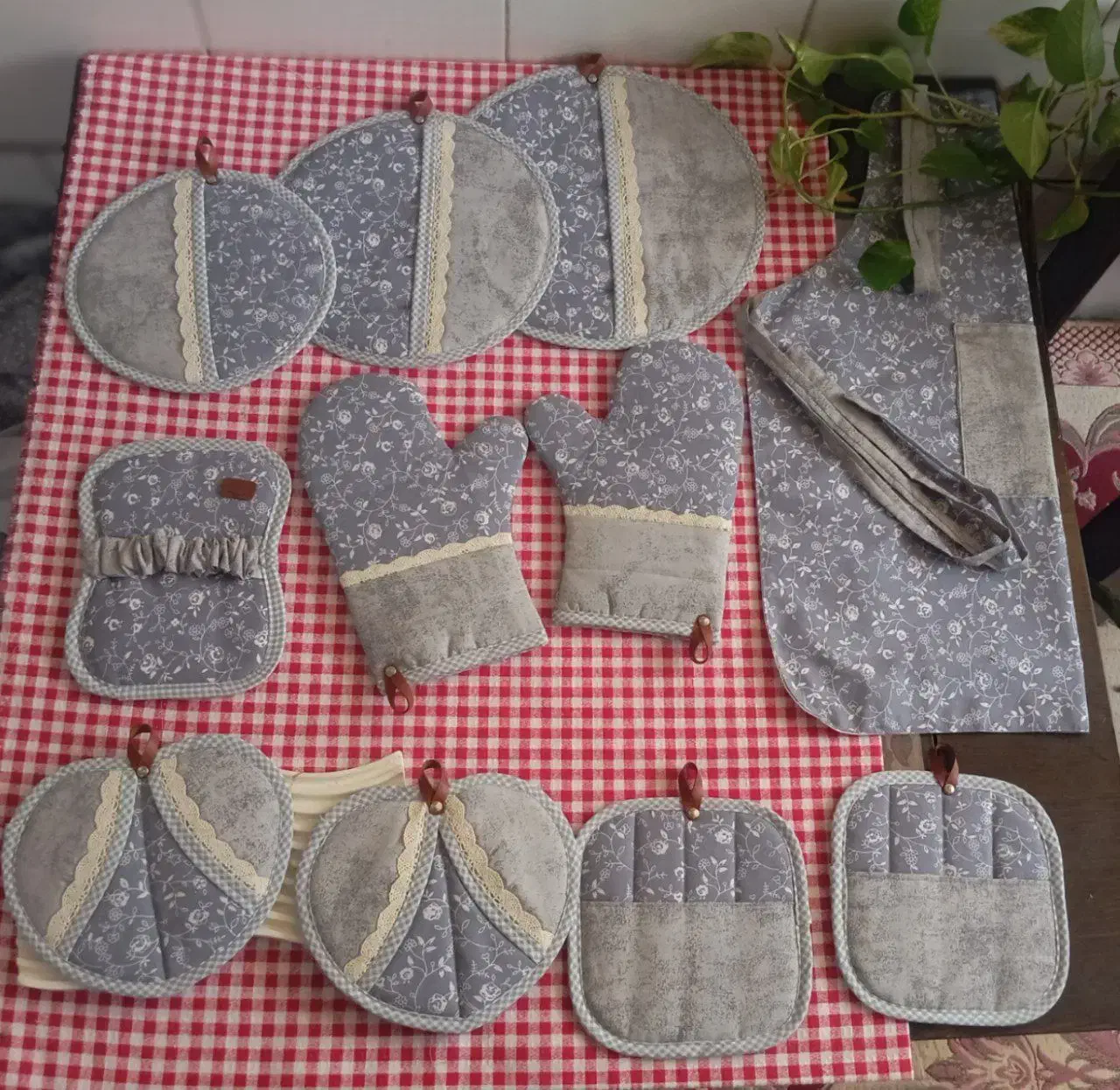 سرویس آشپزخانه|سفره، حوله، دستمال آشپزخانه|اصفهان, محله سفلی|دیوار