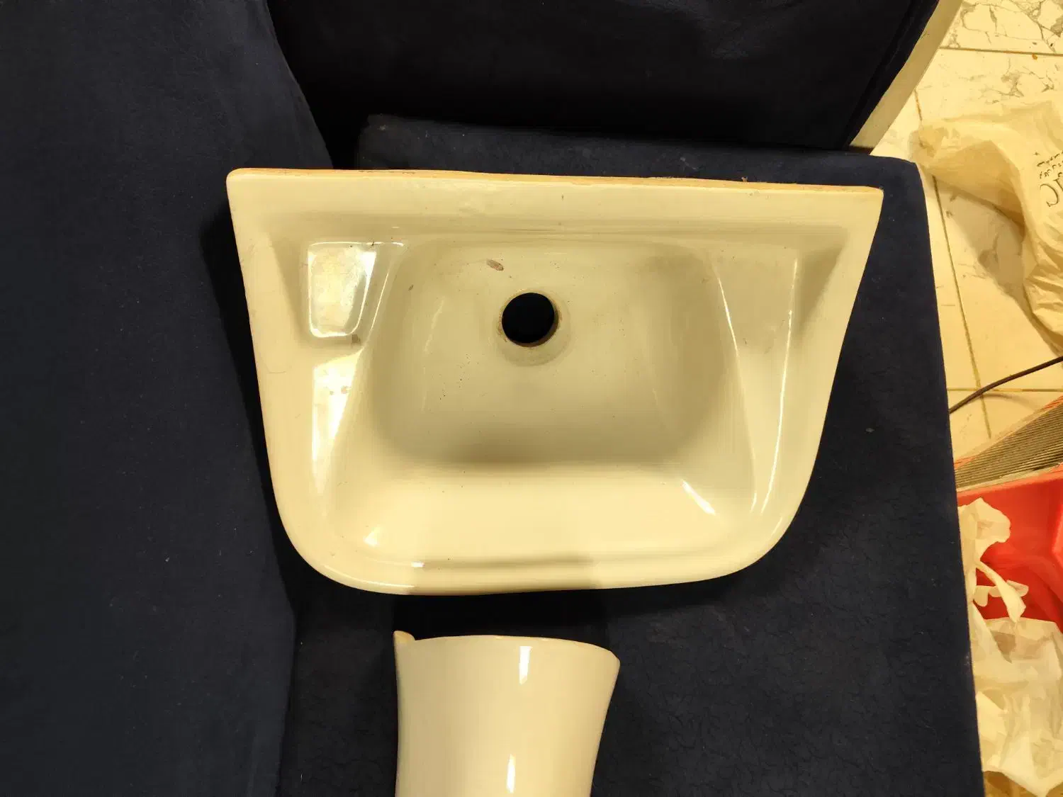 دو عدد روشویی کوچک|لوازم سرویس بهداشتی|گرگان, |دیوار