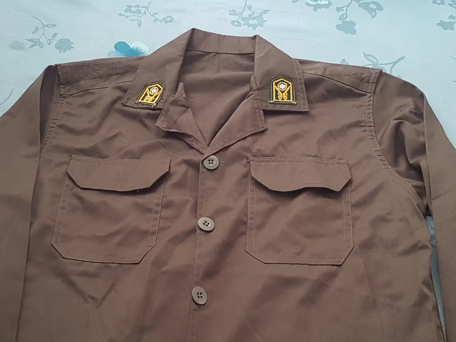 لباس نظامی|لباس|کرج, عظیمیه|دیوار