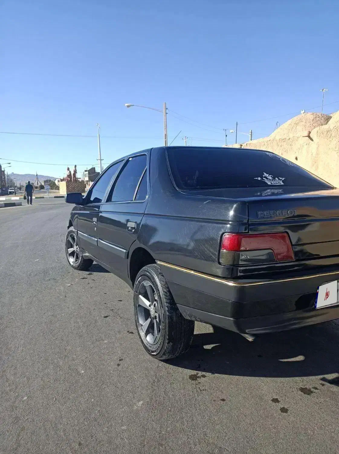 پژو۴۰۵۰مدل۸۲|خودرو سواری و وانت|نهبندان, |دیوار