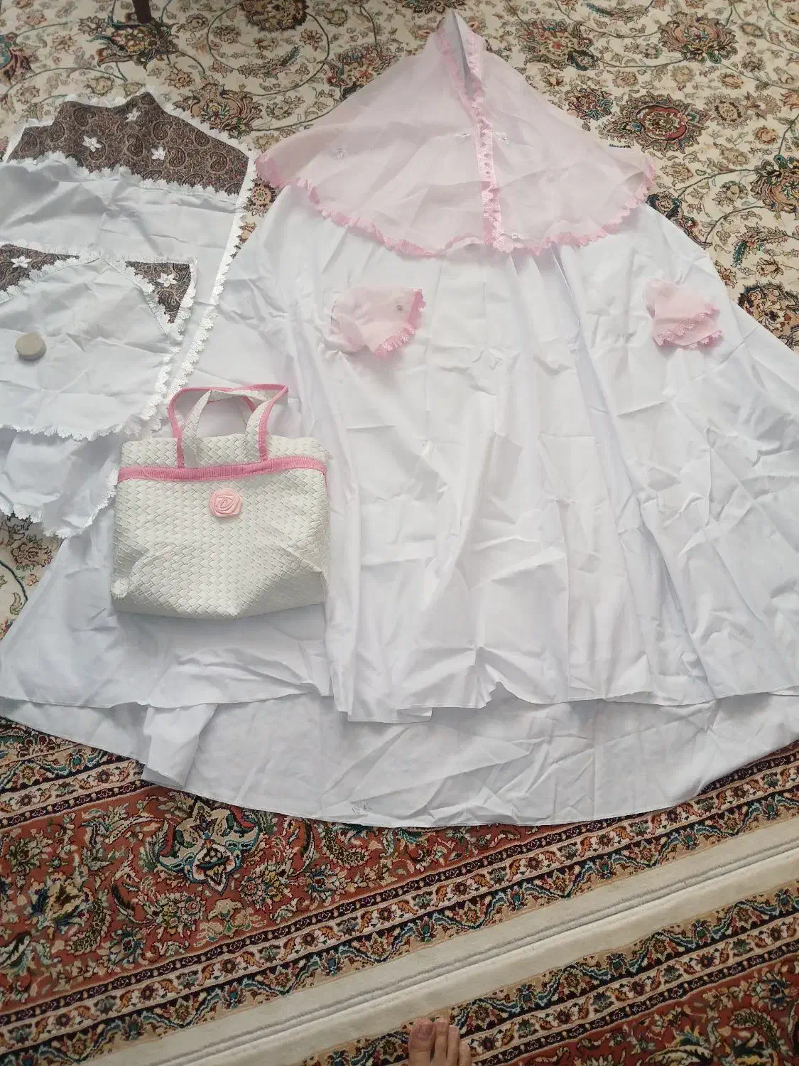 چادر تکلیف|لباس|بجنورد, |دیوار