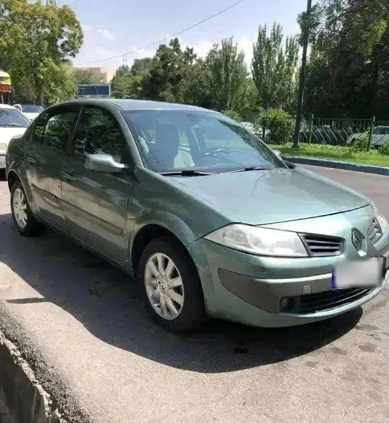 مگان ۲۰۰۰ اتوماتیک|خودرو سواری و وانت|تبریز, |دیوار