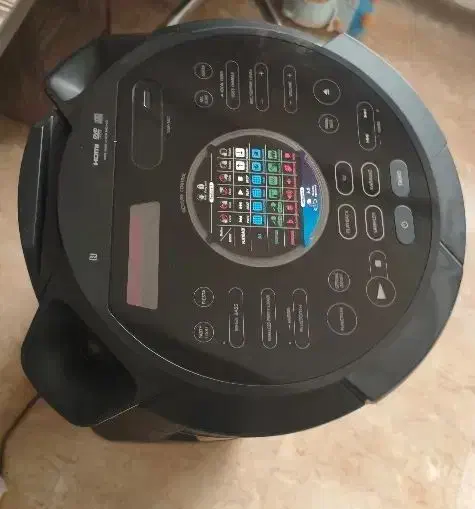 باندصفحه لمسی بیسدارورقص نوردارسونی مدلMHC-V73D|سیستم صوتی خانگی|تهران, شهرک کوهسار|دیوار