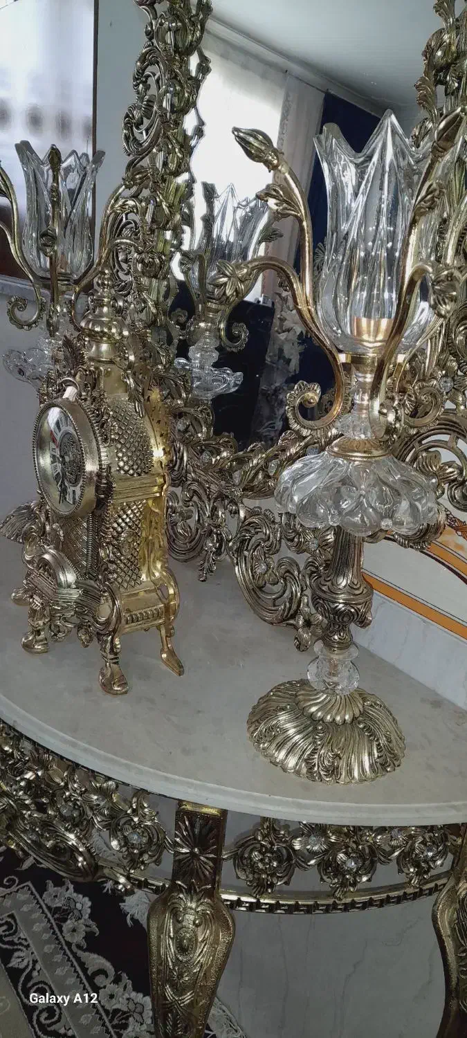 آئینه وشمدانی|آینه|اقبالیه, |دیوار