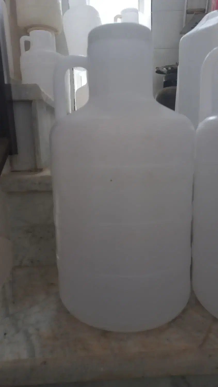 تعداد ۵۰ عدد دبه ۲۰ کیلویی در حد نو|ظروف نگهدارنده، پلاستیکی، یکبارمصرف|مبارکه, |دیوار