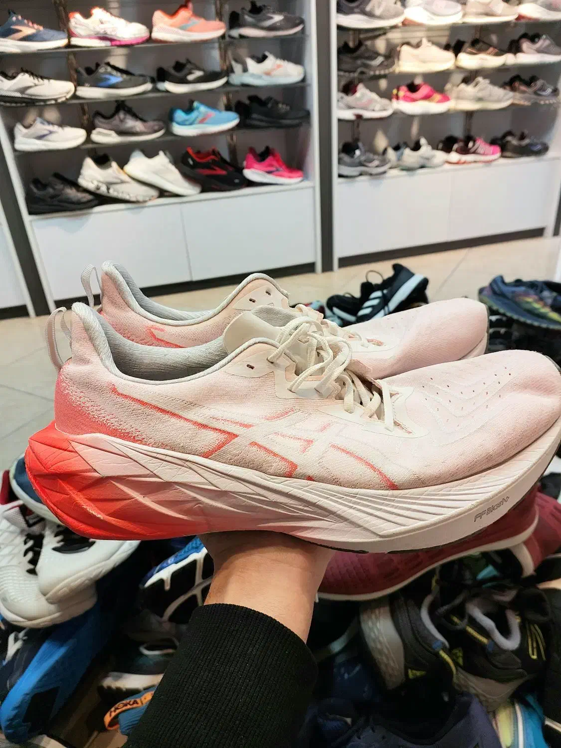 کتونی های اورجینال سایز ۴۸ کد ۱|کیف، کفش، کمربند|کرج, مهرویلا شمالی|دیوار