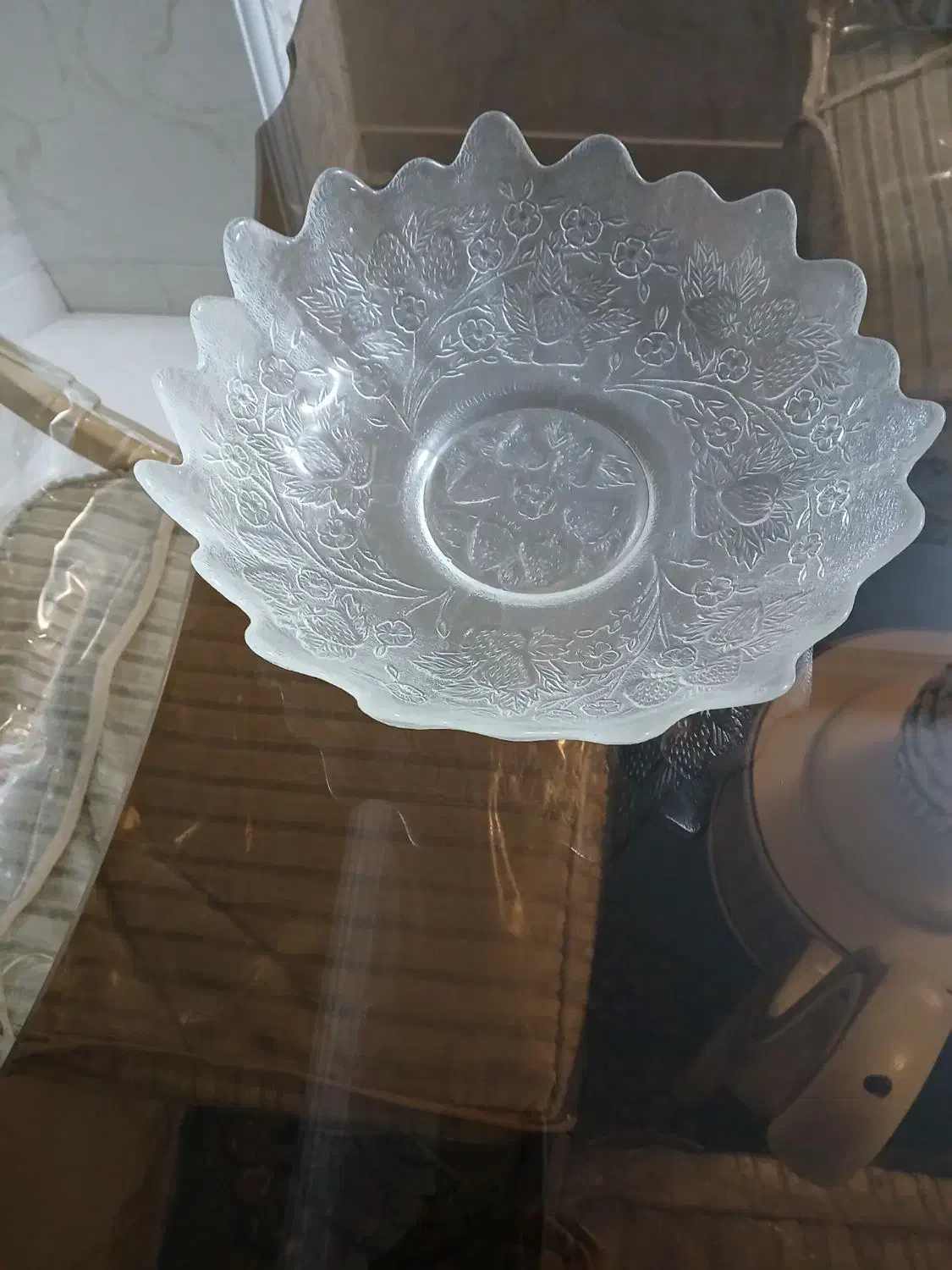 ظرف میوه بسیار تمیز|ظروف سرو و پذیرایی|اندیشه, اندیشه فاز ۴|دیوار