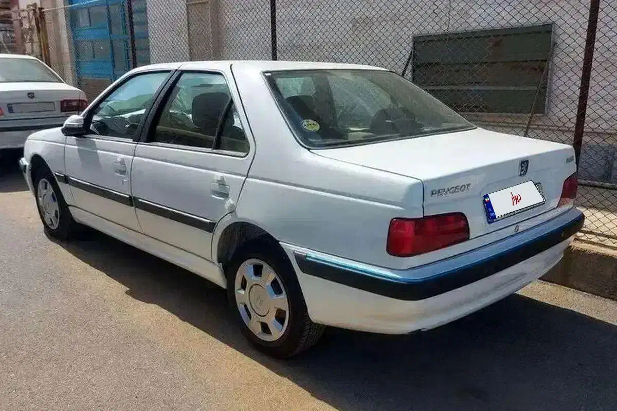 پارس معاوضه با شاهین یا تارا|خودرو سواری و وانت|مشهد, دانشجو|دیوار